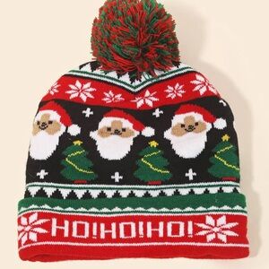CHRISTMAS LIGHT UP POM POM BEANIE